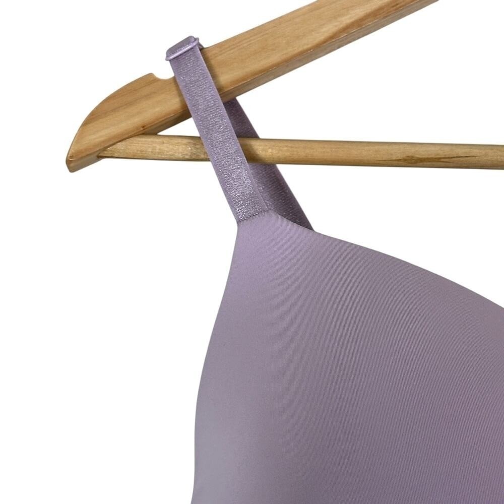 NWT Victoria's Secret Seamless Bra Lavender Purple Adjustable Comfort Size 36D - Picture 4 of 9